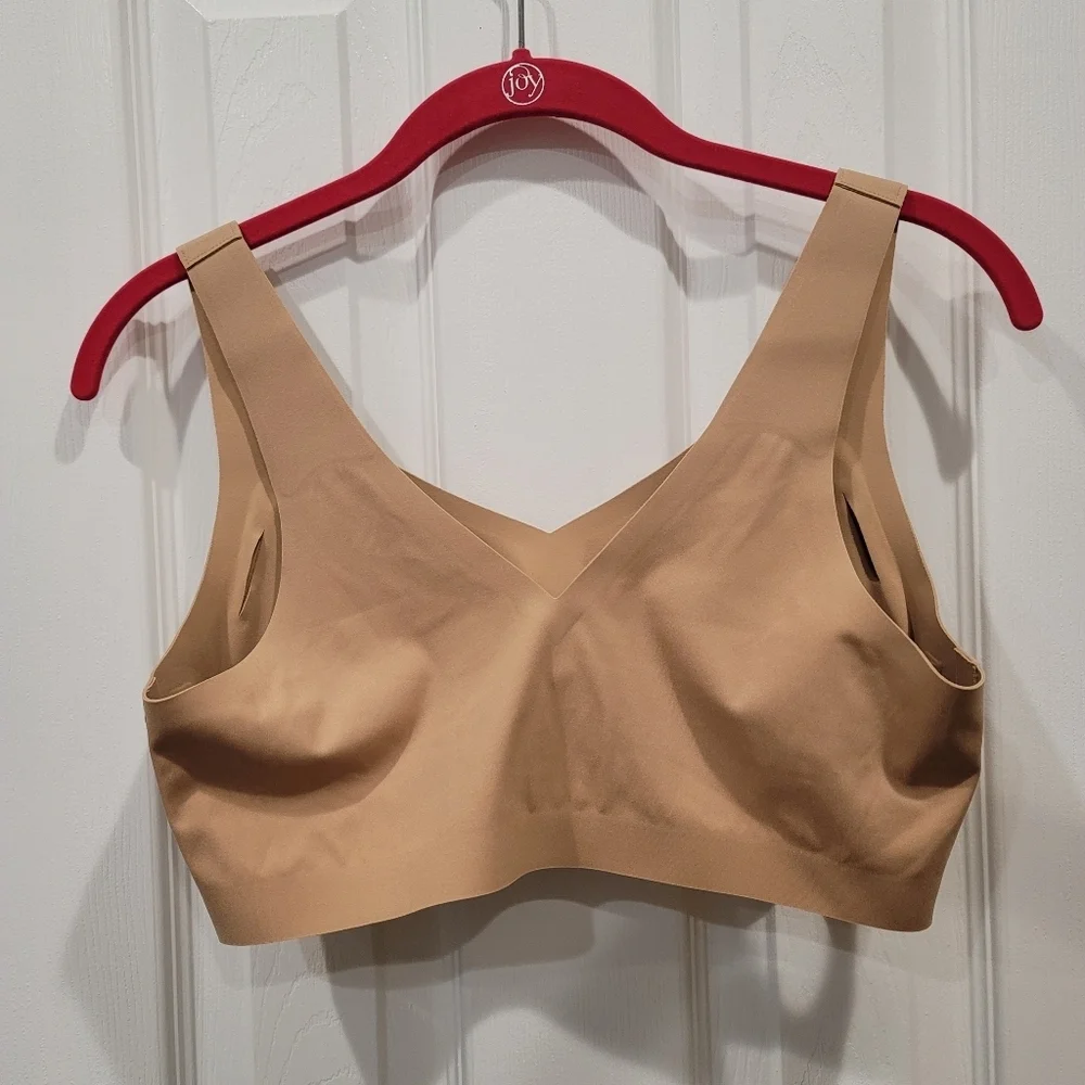 Sz L  38B/C Sand Honeylove Wireless SoftForm Pullover Bra